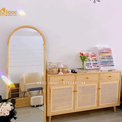 Tủ tivi 3 cửa 3 hộc kéo