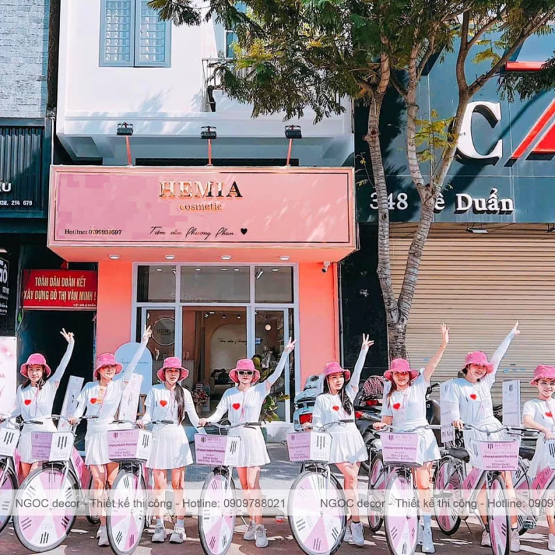 THI CÔNG NỘI THẤT TIỆM MỸ PHẨM HEMIA- ĐÀ NẴNG