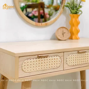 Bàn gỗ 3 hộc tủ kéo phối mây màu tự nhiên